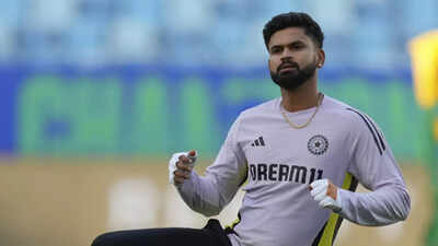 Shreyas Iyer in action
