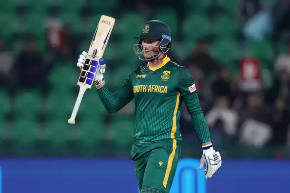 Rassie van der Dussen steps up to lead South Africa.