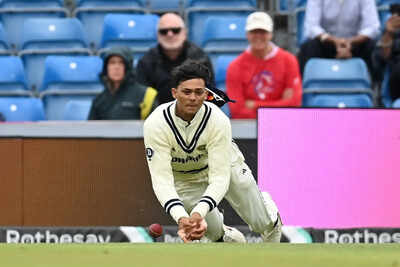 Jaiswal's Fielding Under Fire: Old Catching Errors Resurface After Headingley Test Debacle