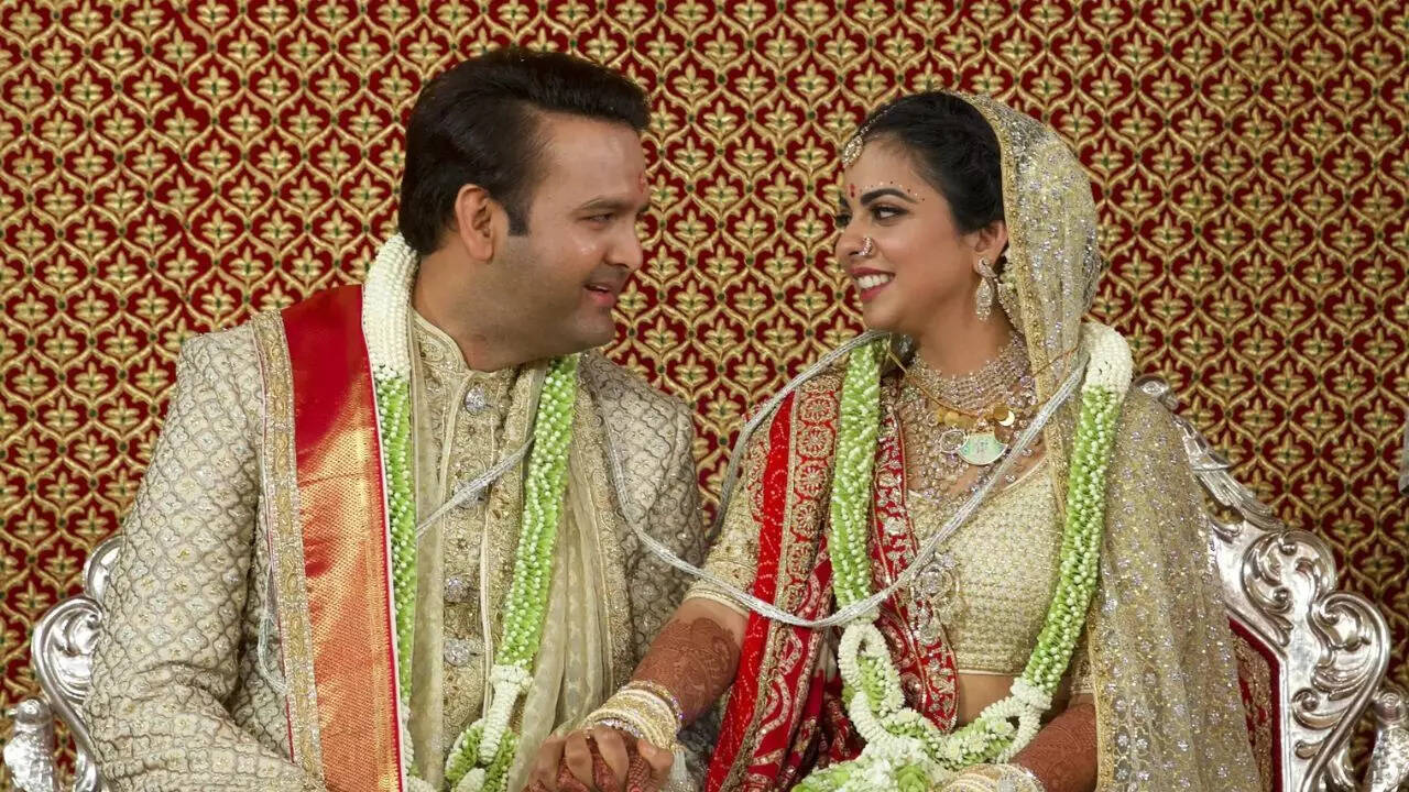 Isha Ambani and Anand Piramal (2018)